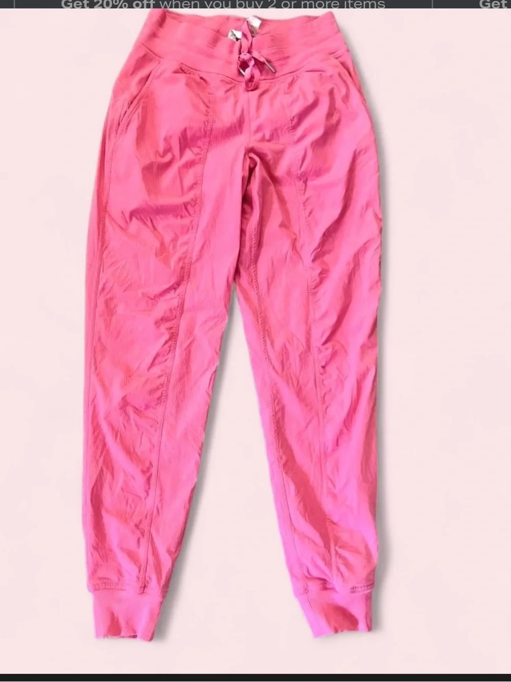 Women’s dance studio joggers